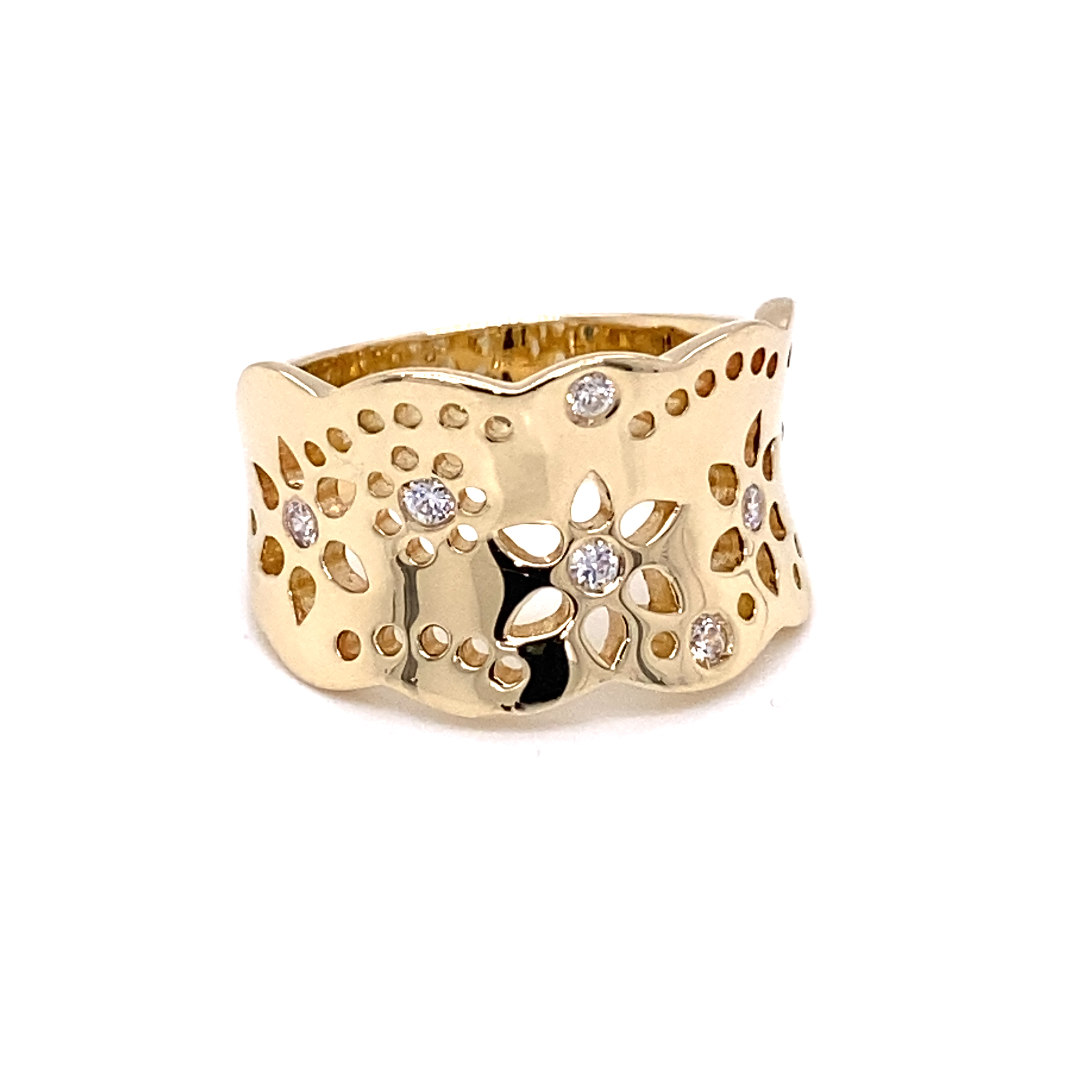 14K gold ring with diamonds flower